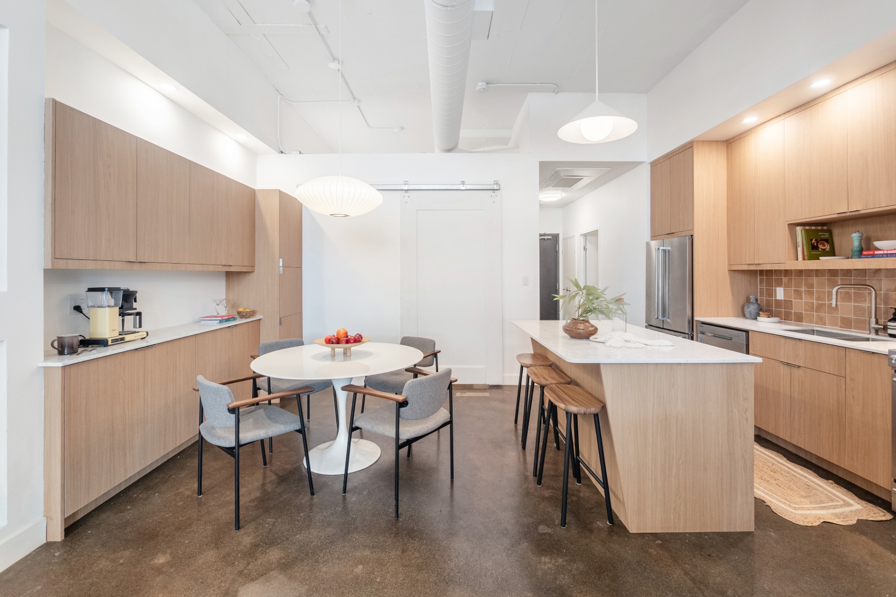 Dining area and kitchen island